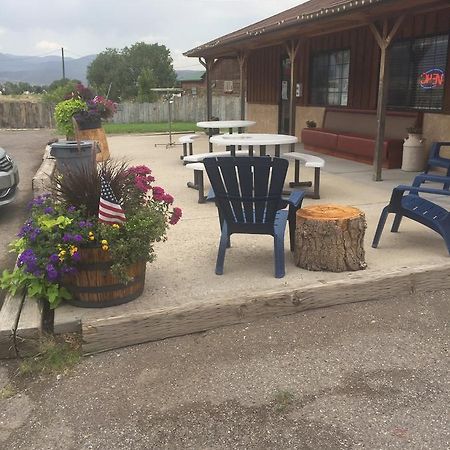 Butch Cassidy'S Hideout Motell Circleville Exteriör bild